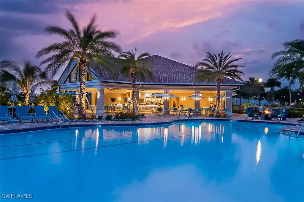 10062 Siesta Bay Drive Naples FL 34120