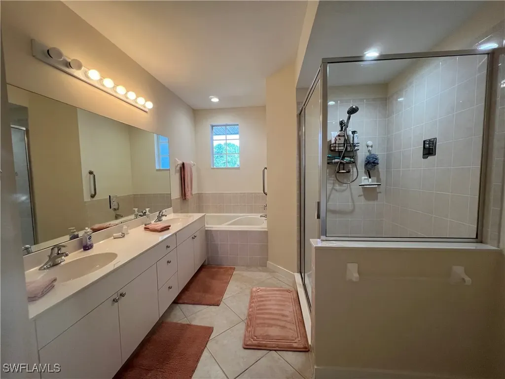 6809 Ascot Drive Naples FL 34113