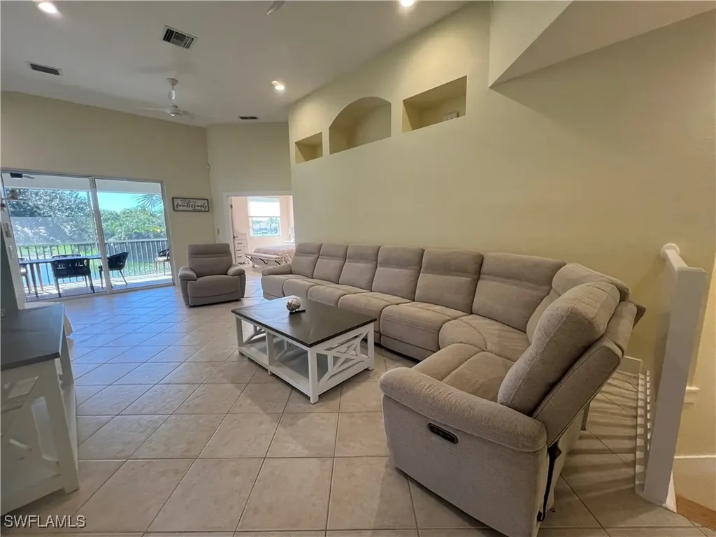 6809 Ascot Drive Naples FL 34113