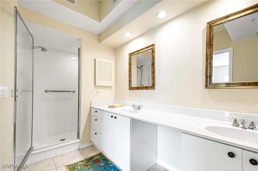 6804 Satinleaf Road S Naples FL 34109