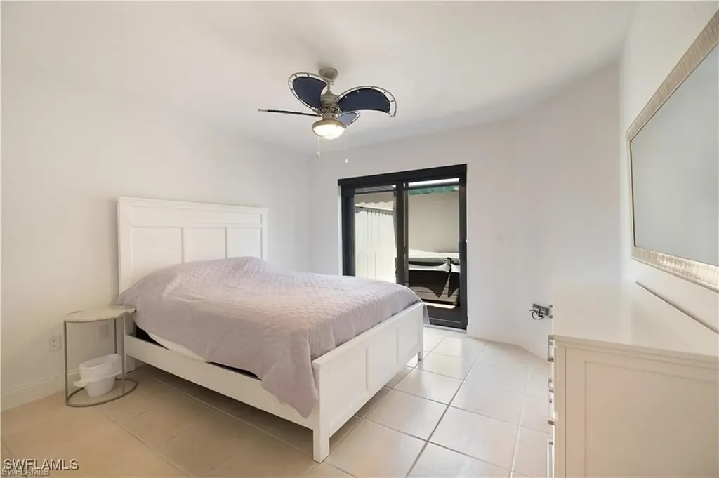 845 Reef Point Circle Naples FL 34108