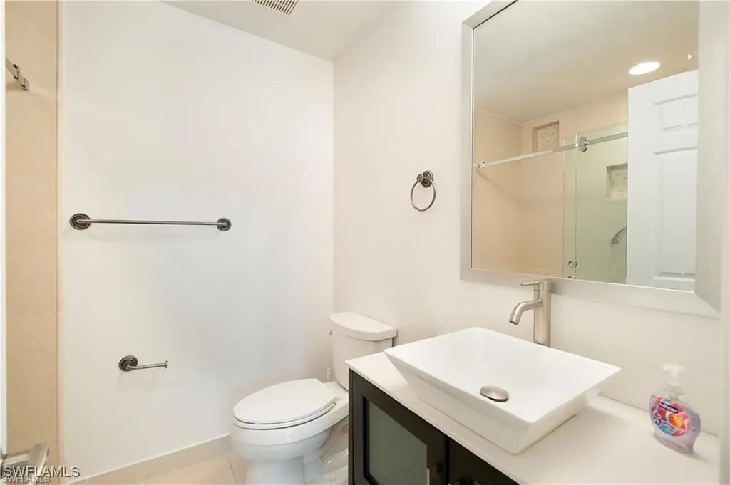 845 Reef Point Circle Naples FL 34108