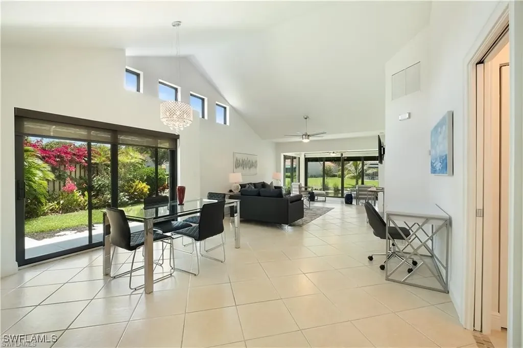 845 Reef Point Circle Naples FL 34108