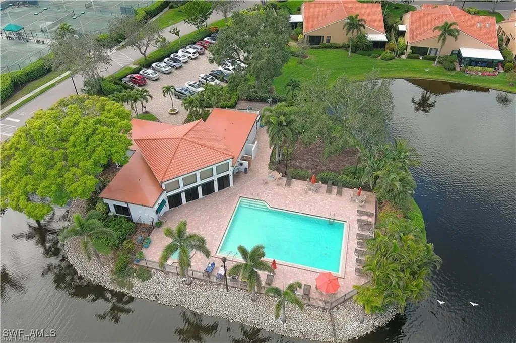 845 Reef Point Circle Naples FL 34108