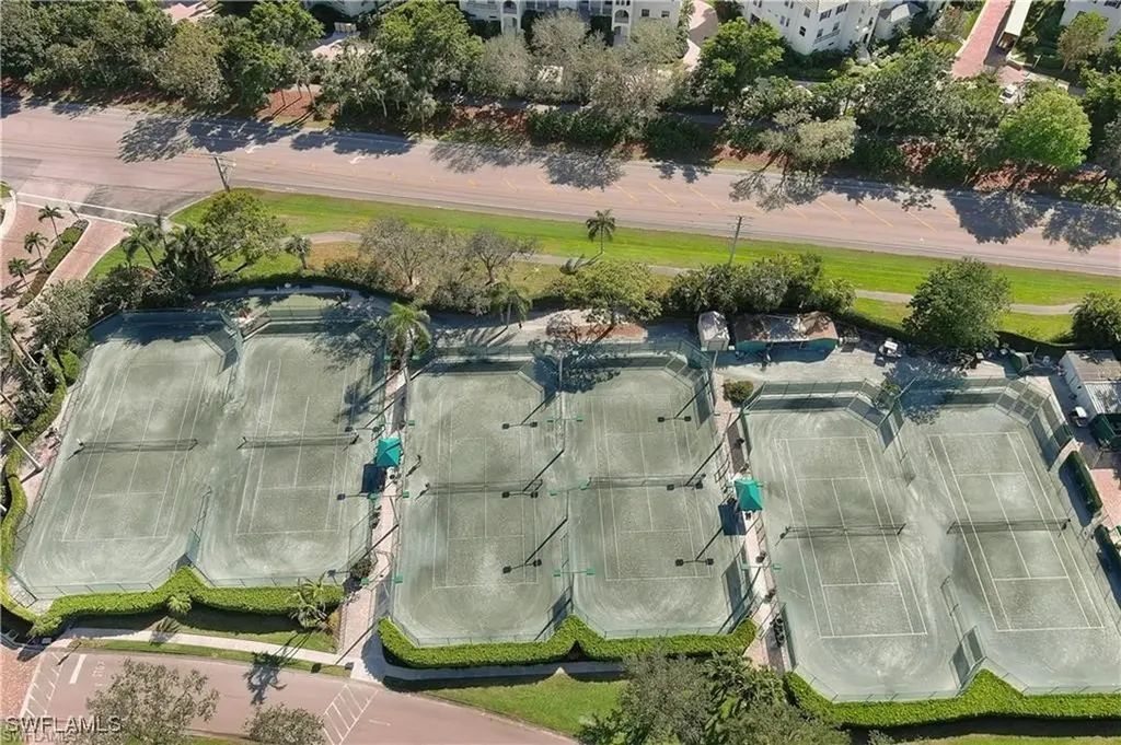 845 Reef Point Circle Naples FL 34108