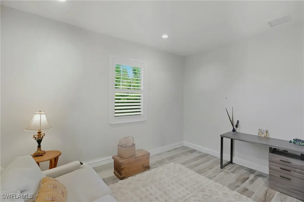 6947 Avalon Circle Naples FL 34112