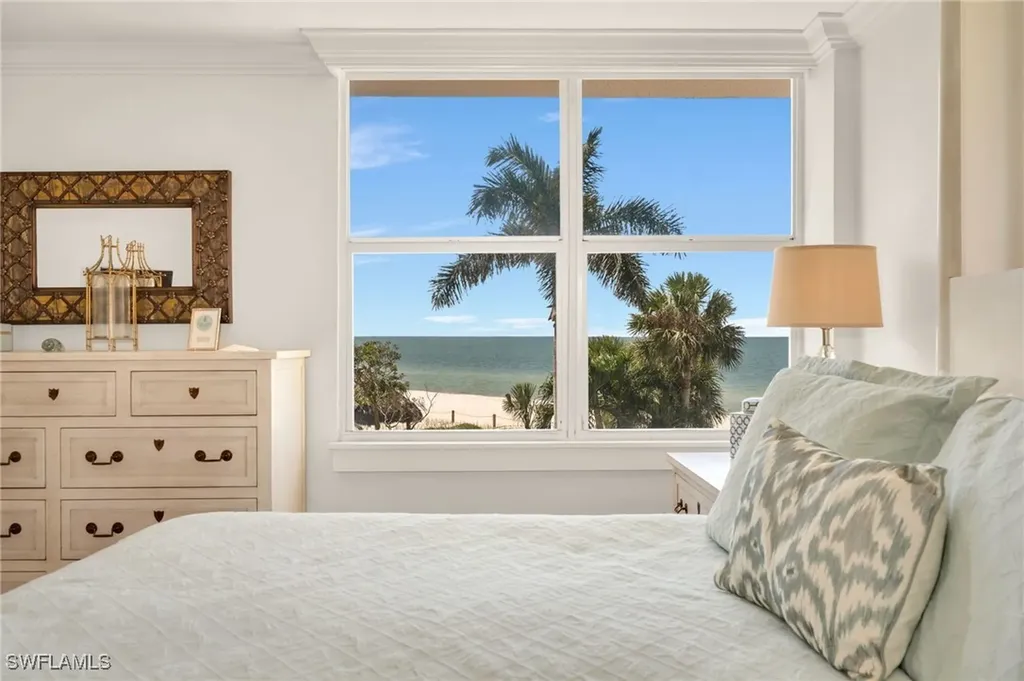 2121 Gulf Shore Boulevard N Naples FL 34102