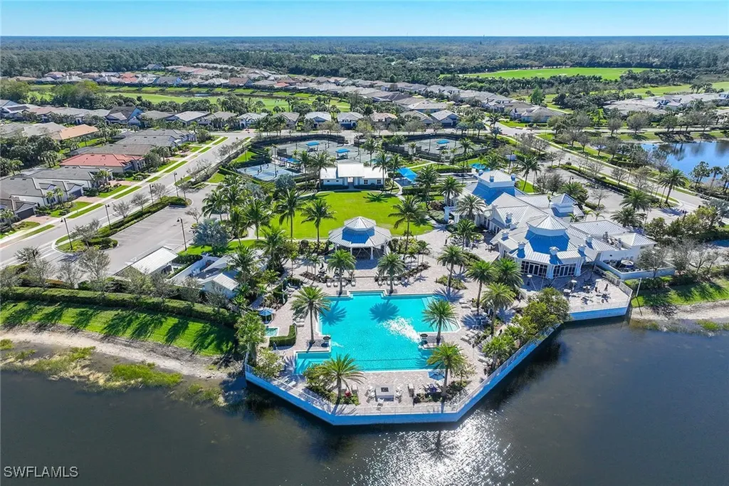 9309 Surfbird Court Naples FL 34120