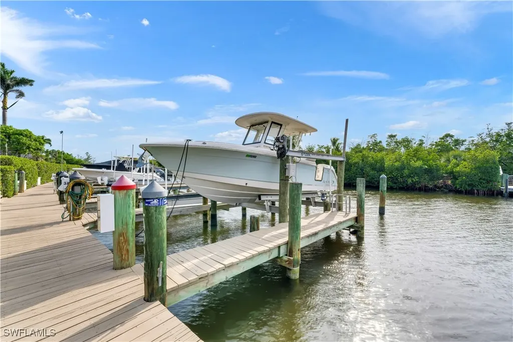 15860 Catalpa Cove Drive Fort Myers FL 33908