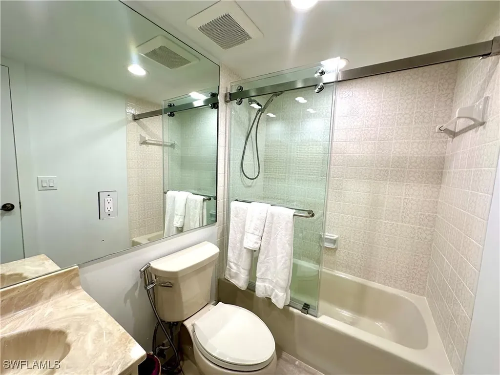 10951 Gulf Shore Drive Naples FL 34108