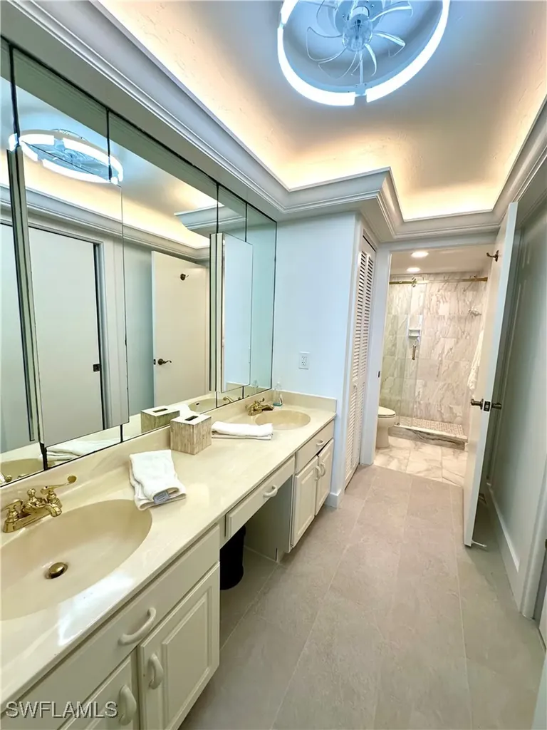 10951 Gulf Shore Drive Naples FL 34108