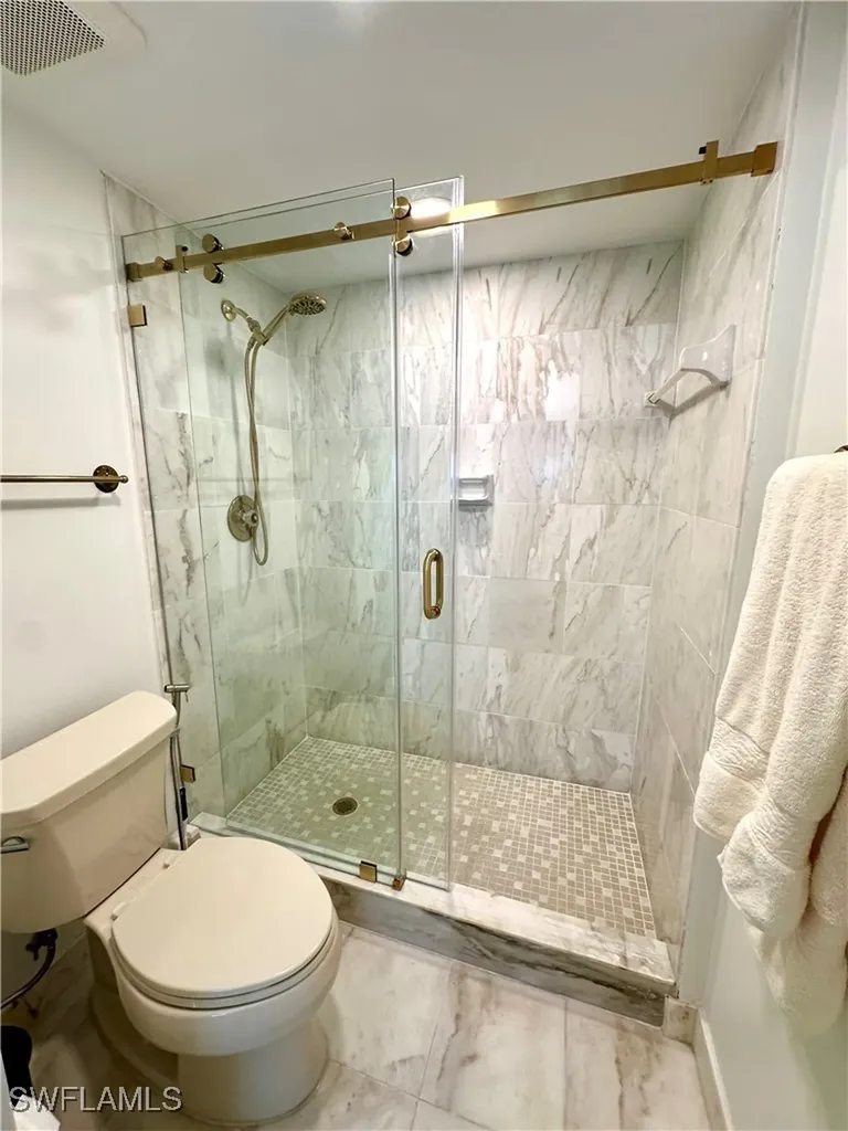 10951 Gulf Shore Drive Naples FL 34108