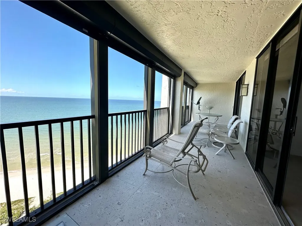 10951 Gulf Shore Drive Naples FL 34108