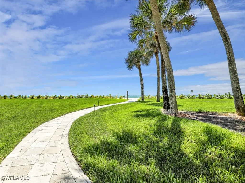 10951 Gulf Shore Drive Naples FL 34108