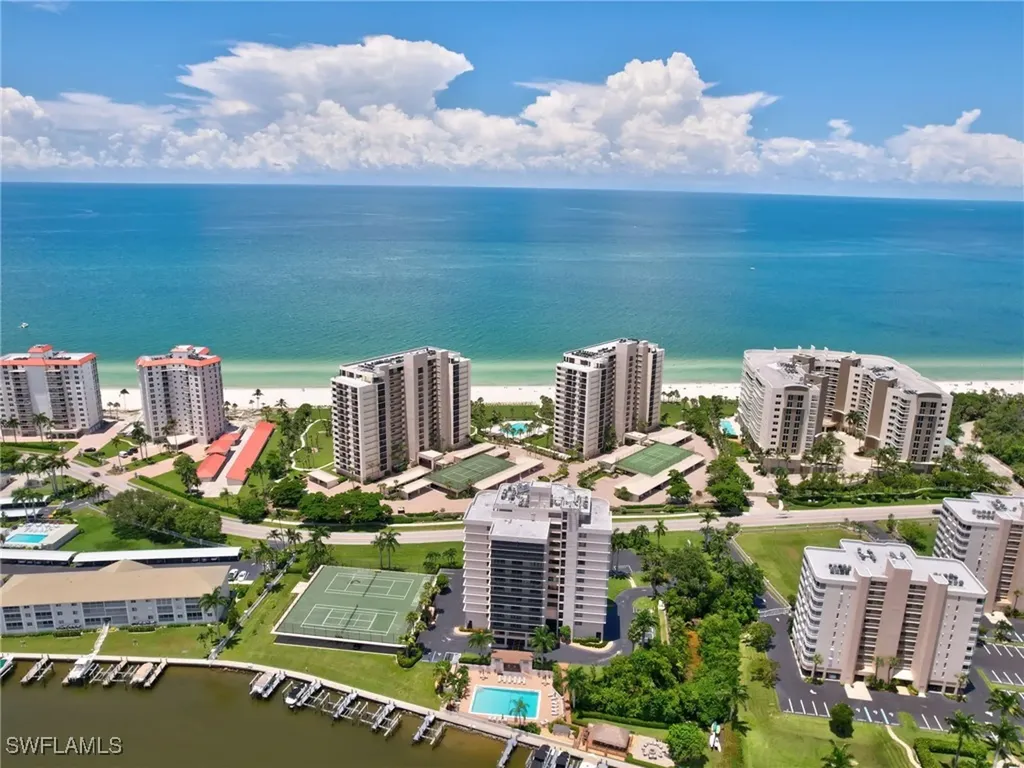 10951 Gulf Shore Drive Naples FL 34108