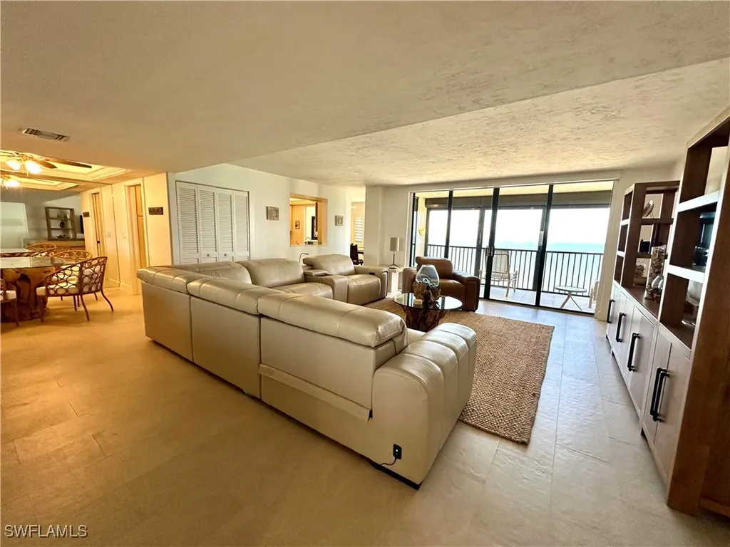 10951 Gulf Shore Drive Naples FL 34108