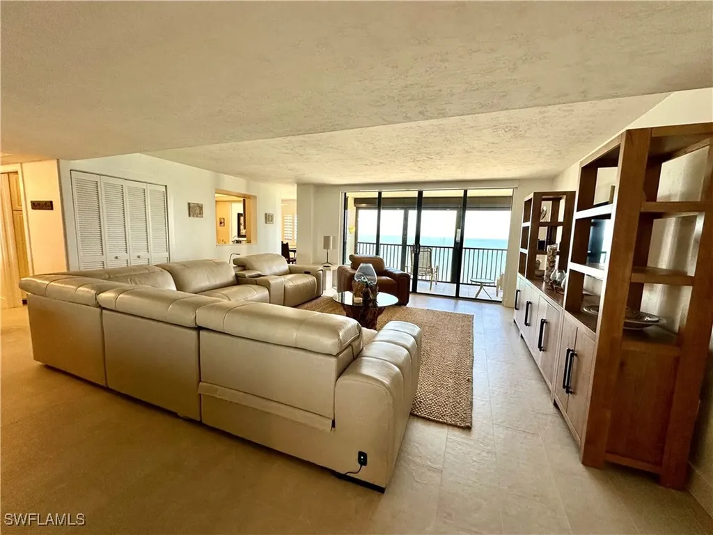 10951 Gulf Shore Drive Naples FL 34108