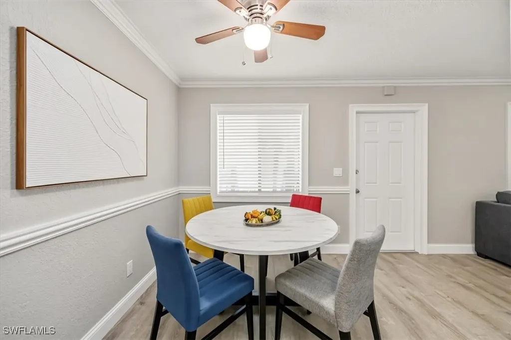 4635 Bayshore Drive Naples FL 34112