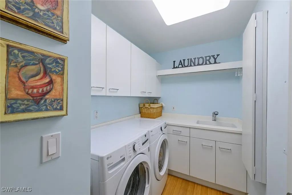 8787 Bay Colony Drive Naples FL 34108