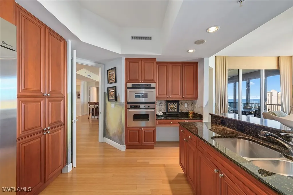 8787 Bay Colony Drive Naples FL 34108