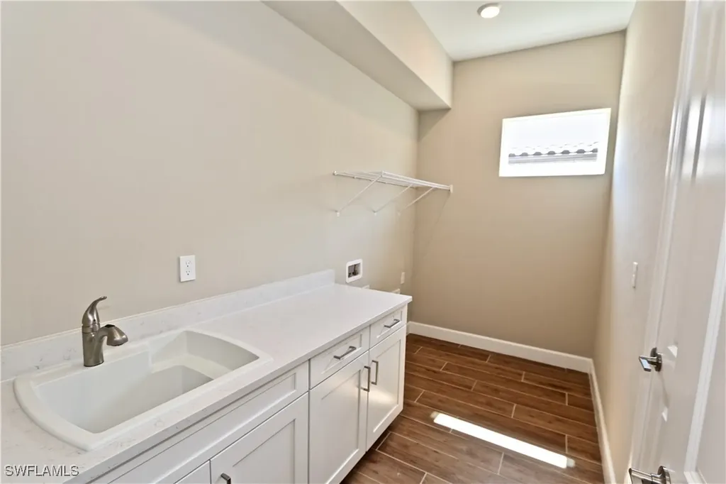 8437 Rosa Court Naples FL 34114