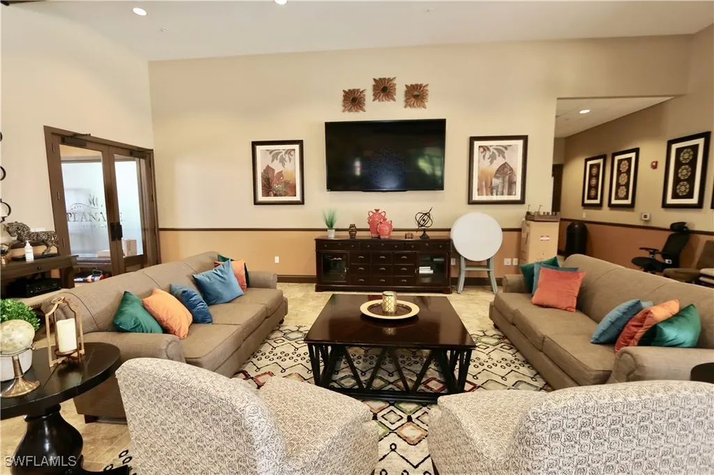 8437 Rosa Court Naples FL 34114