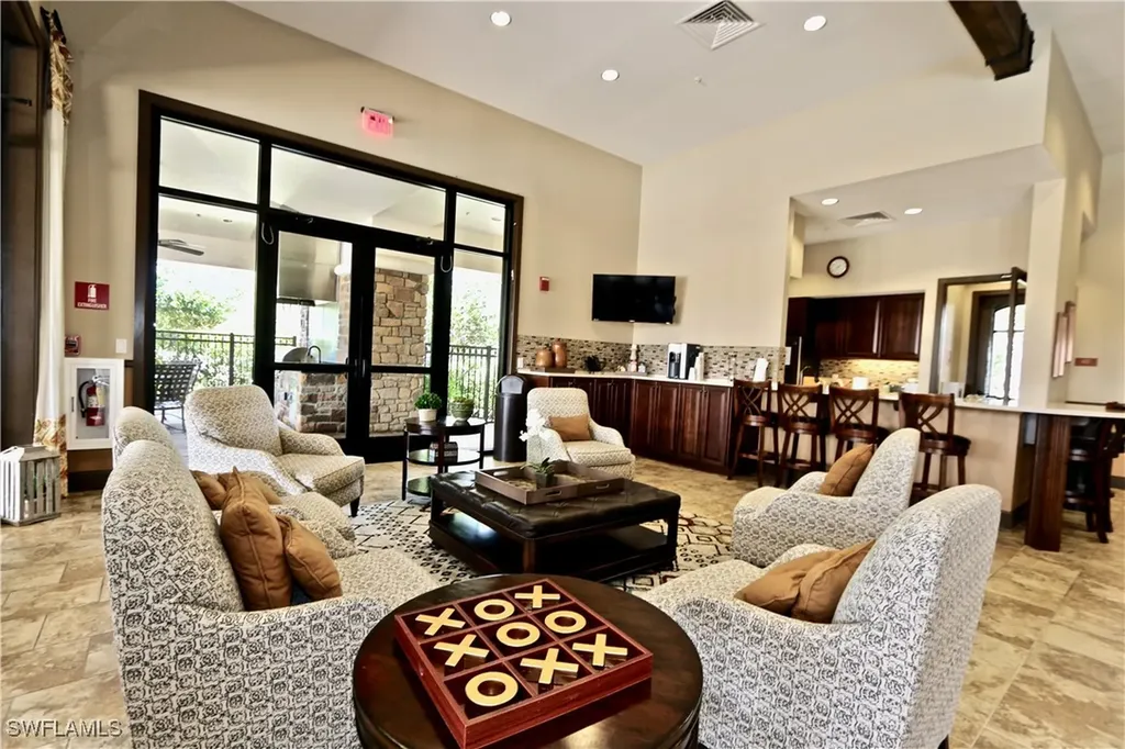 8437 Rosa Court Naples FL 34114