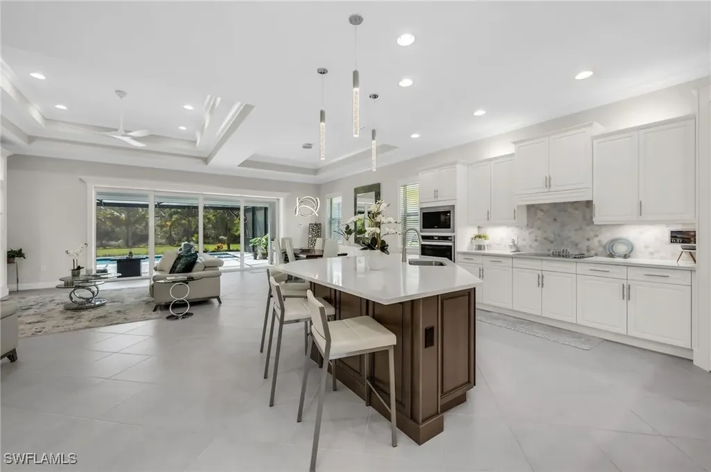 6277 Antigua Way Naples FL 34113