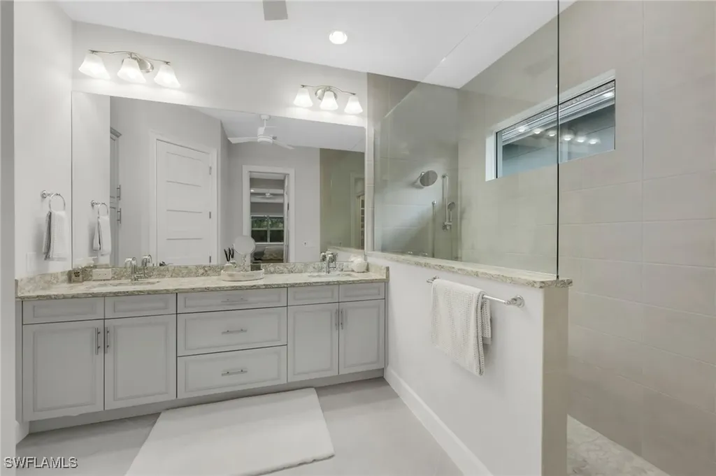 6277 Antigua Way Naples FL 34113