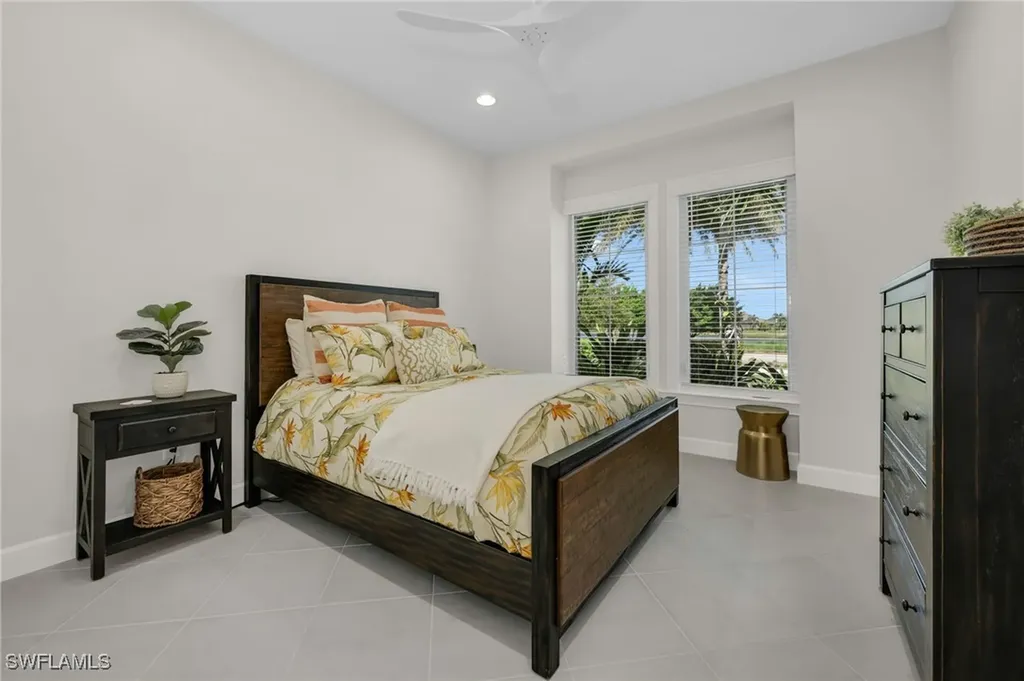 6277 Antigua Way Naples FL 34113