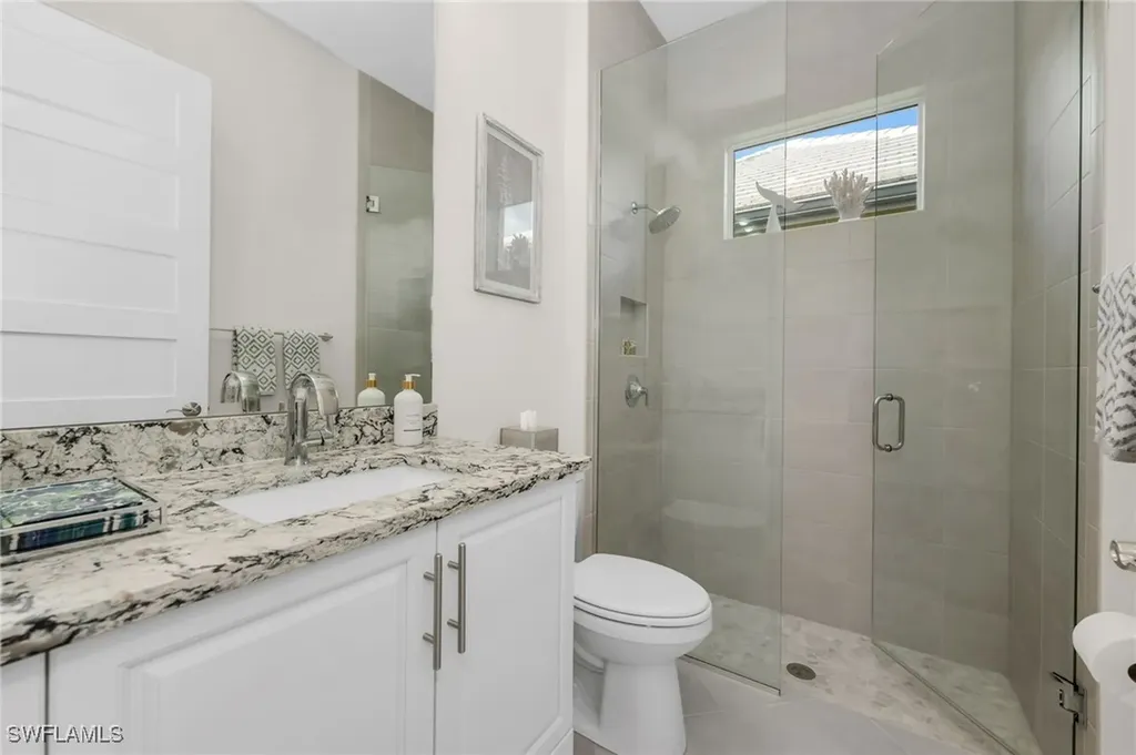 6277 Antigua Way Naples FL 34113