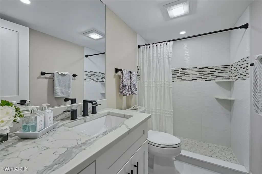 260 Seaview Court Marco Island FL 34145