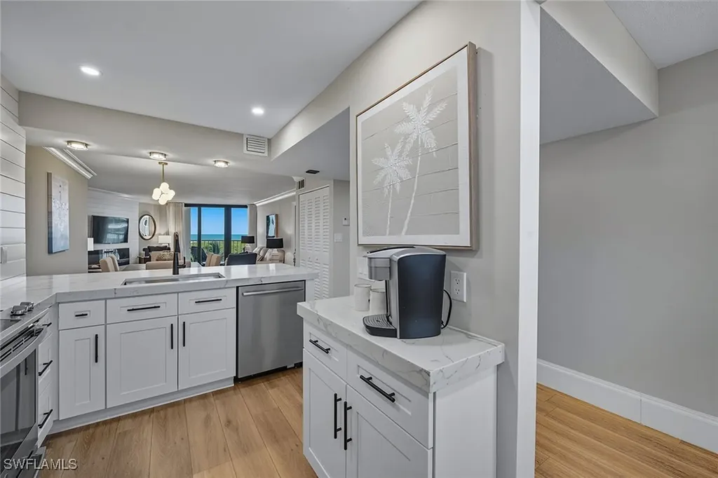 260 Seaview Court Marco Island FL 34145