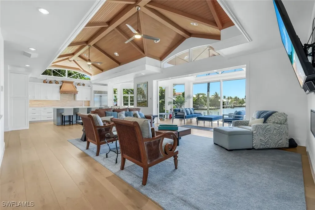 400 Spring Line Drive Naples FL 34102