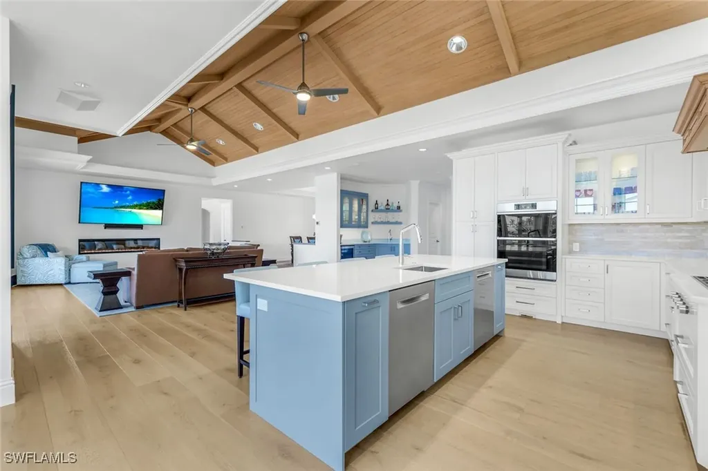 400 Spring Line Drive Naples FL 34102