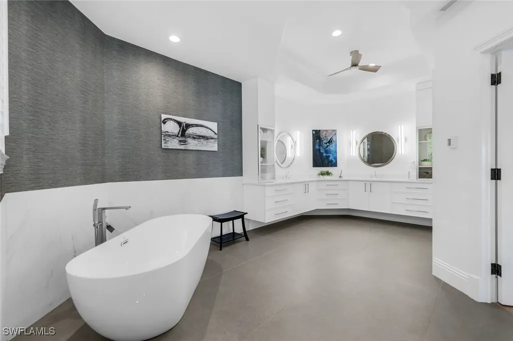 400 Spring Line Drive Naples FL 34102