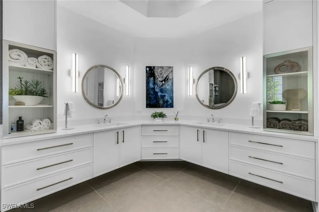 400 Spring Line Drive Naples FL 34102