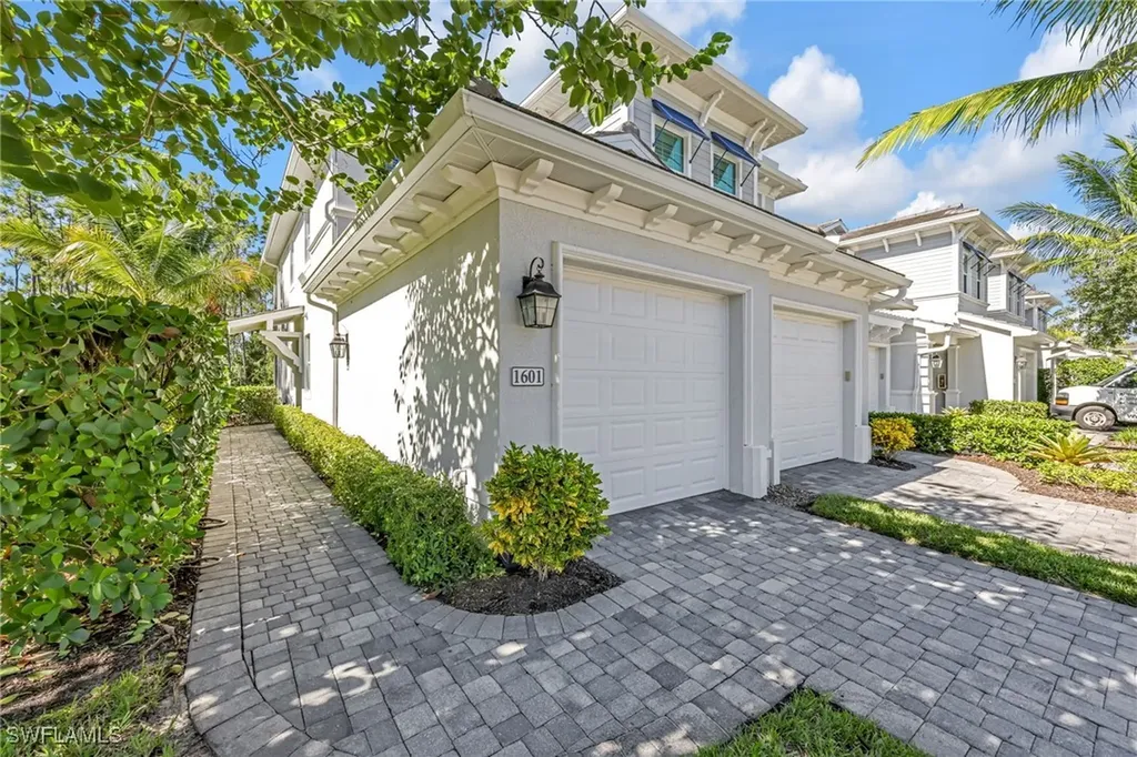 6965 Avalon Circle Naples FL 34112