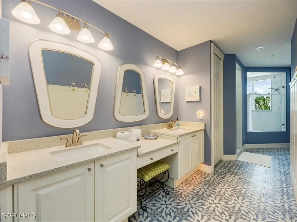 9566 Gulf Shore Drive Naples FL 34108