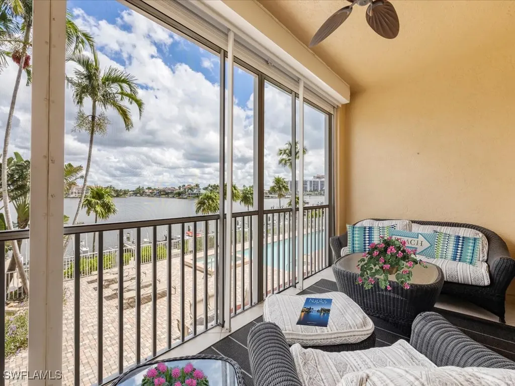 9566 Gulf Shore Drive Naples FL 34108