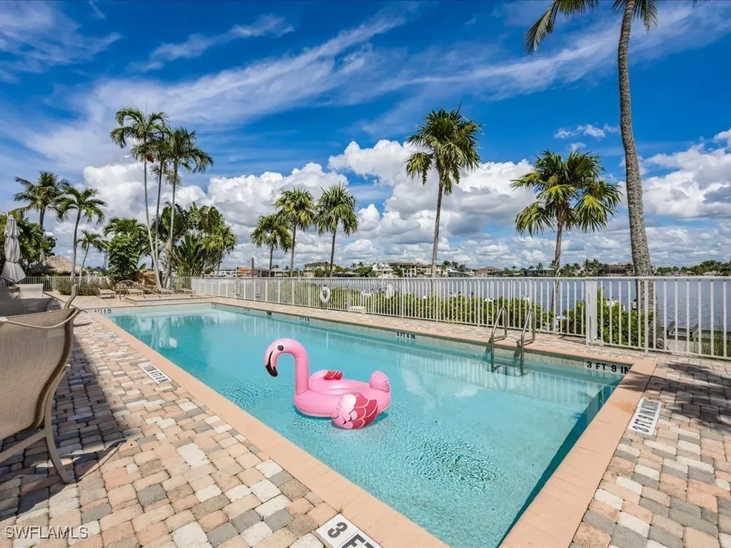 9566 Gulf Shore Drive Naples FL 34108