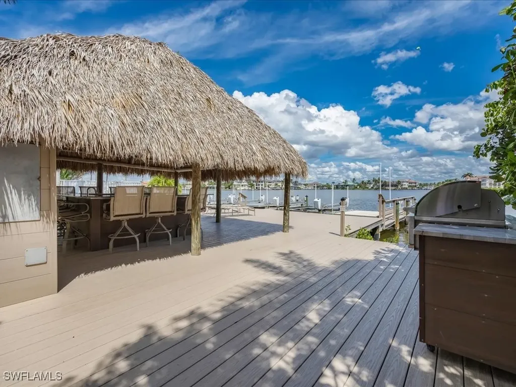 9566 Gulf Shore Drive Naples FL 34108