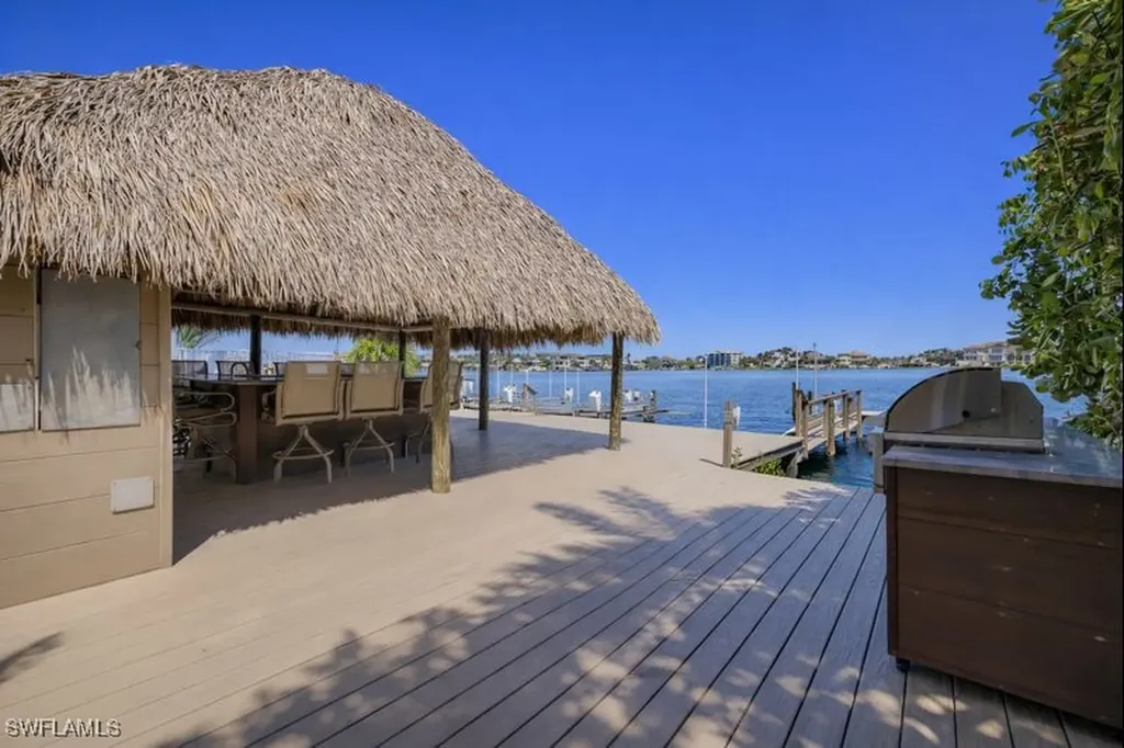 9566 Gulf Shore Drive Naples FL 34108