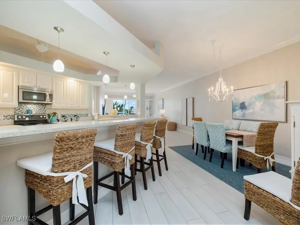 9566 Gulf Shore Drive Naples FL 34108