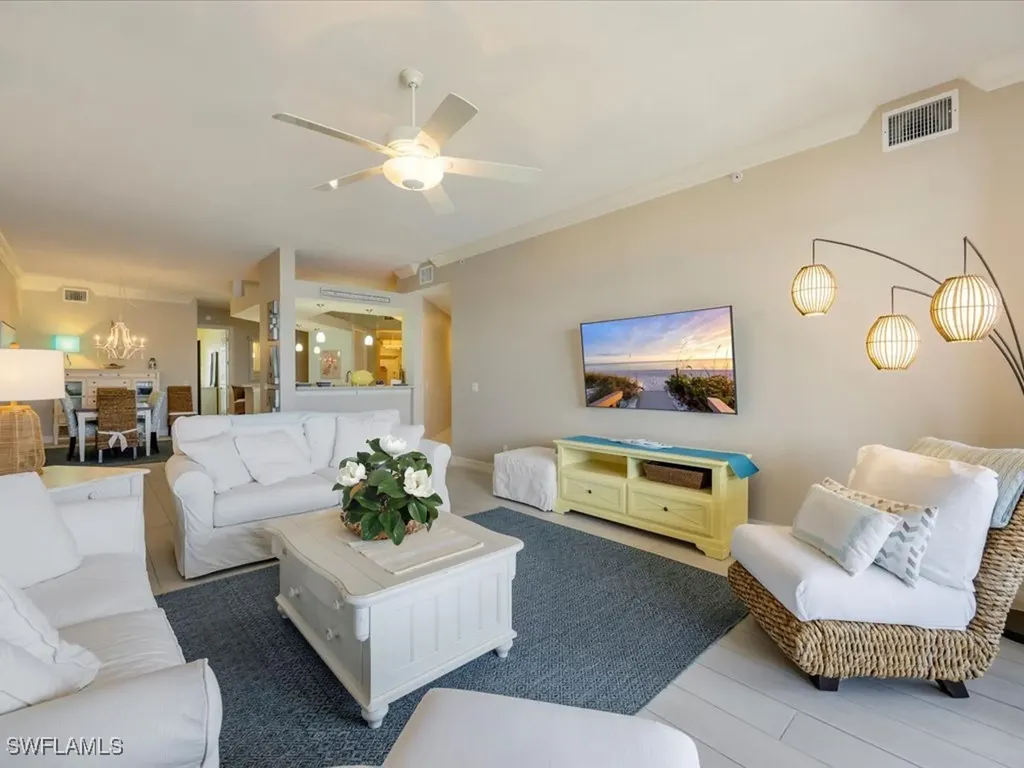 9566 Gulf Shore Drive Naples FL 34108