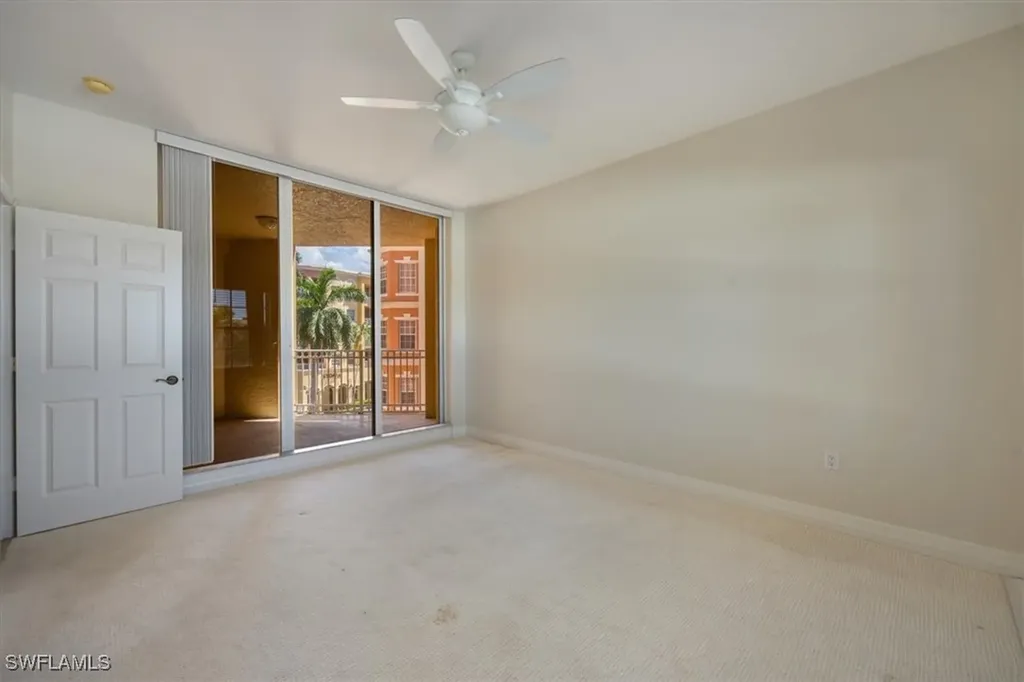 410 Bayfront Place Naples FL 34102