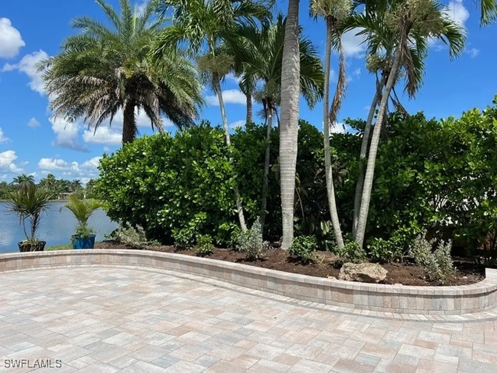 4609 Southern Breeze Drive Naples FL 34114