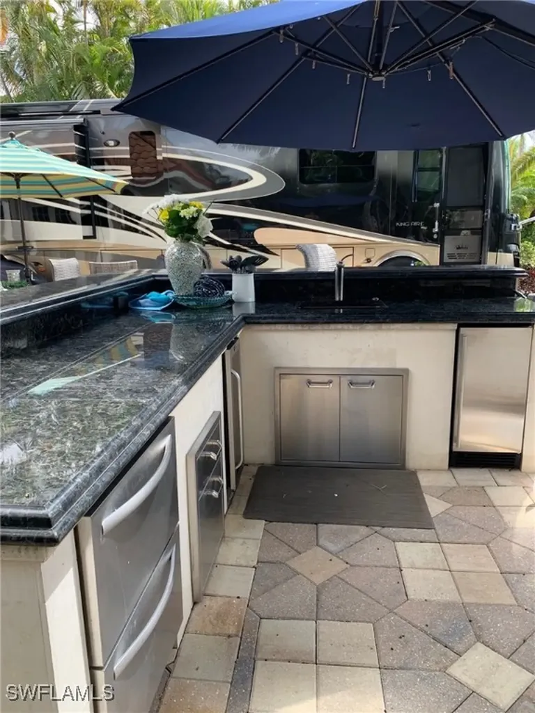 4881 Southern Breeze Drive Naples FL 34114
