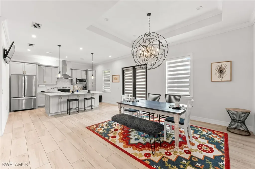 110 6th Street NE Naples FL 34120