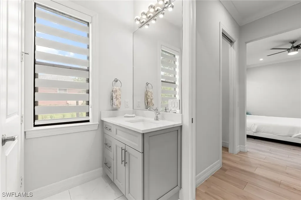 110 6th Street NE Naples FL 34120